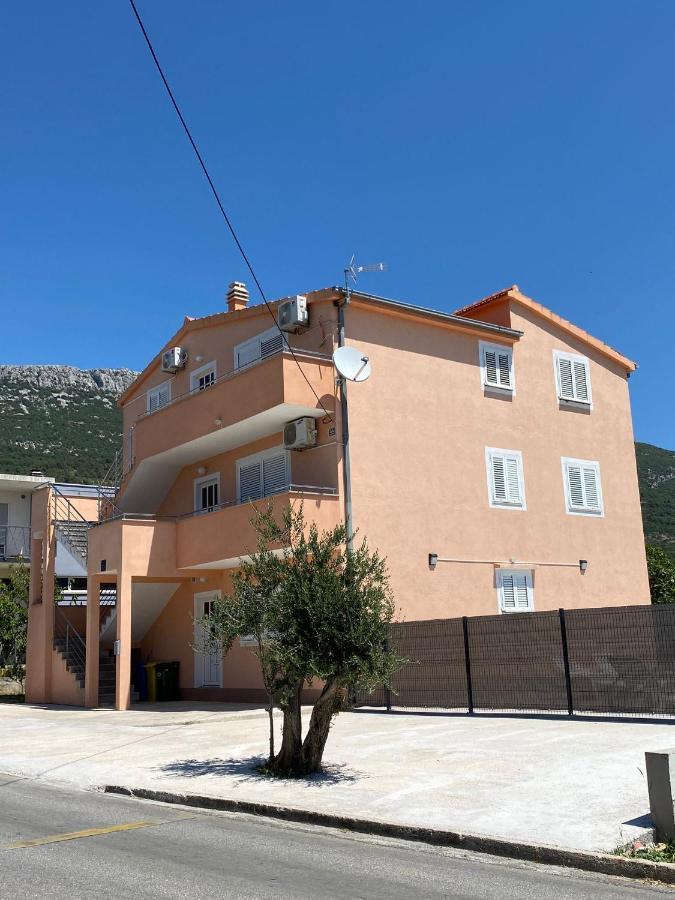 Apartments Ukic Kastela Ngoại thất bức ảnh