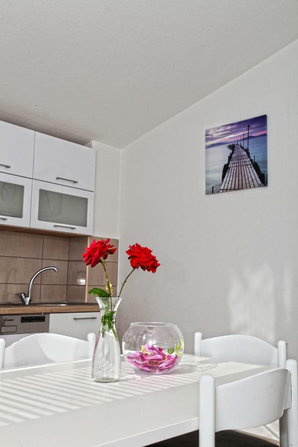Apartments Ukic Kastela Ngoại thất bức ảnh