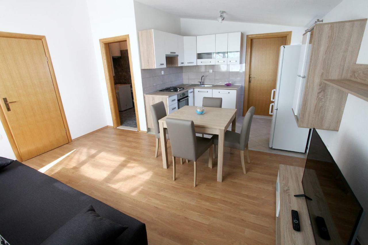 Apartments Ukic Kastela Ngoại thất bức ảnh